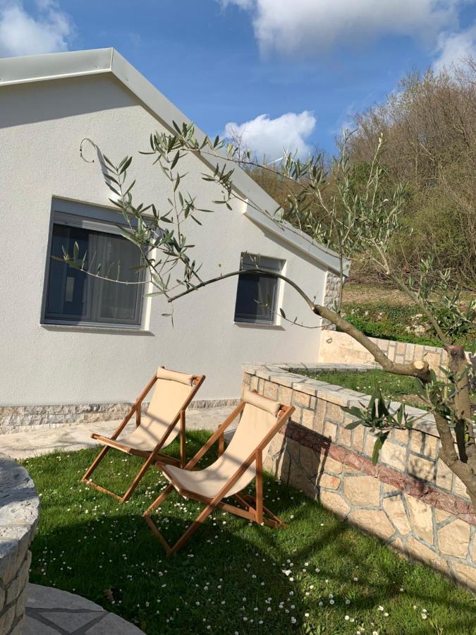 Markovic Village Apartments Ulcinj Bagian luar foto